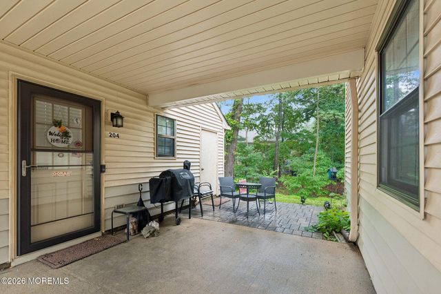 204 Daffodil Drive, Jackson, NJ 08527