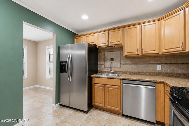 204 Daffodil Drive, Jackson, NJ 08527