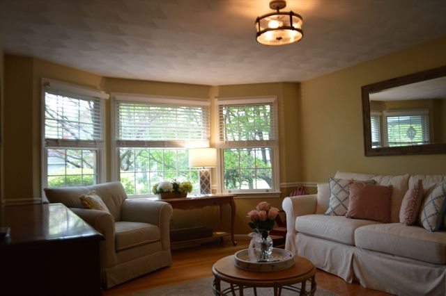 25 Old Wood Road, North Attleboro, MA 02760