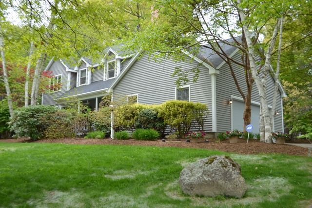 25 Old Wood Road, North Attleboro, MA 02760
