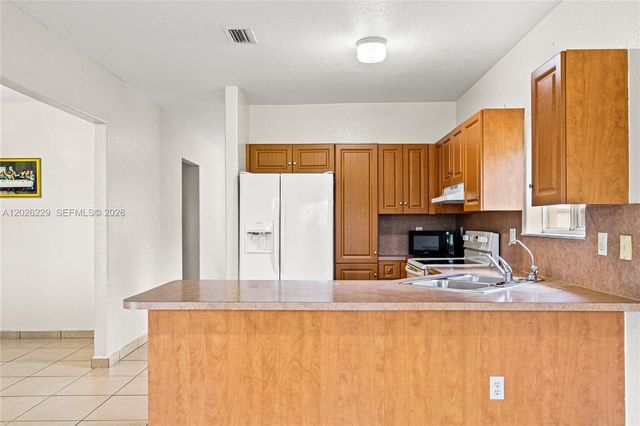716 SE 12th Ter, Homestead, FL 33033
