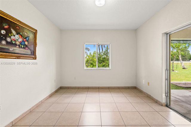 716 SE 12th Ter, Homestead, FL 33033