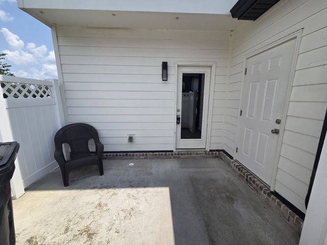 1403 Rebecca Johns Dr, Murfreesboro, TN 37128
