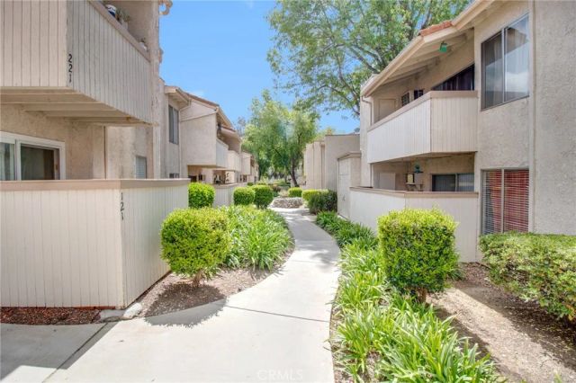 28947 Thousand Oaks Boulevard 238, Agoura Hills, CA 91301