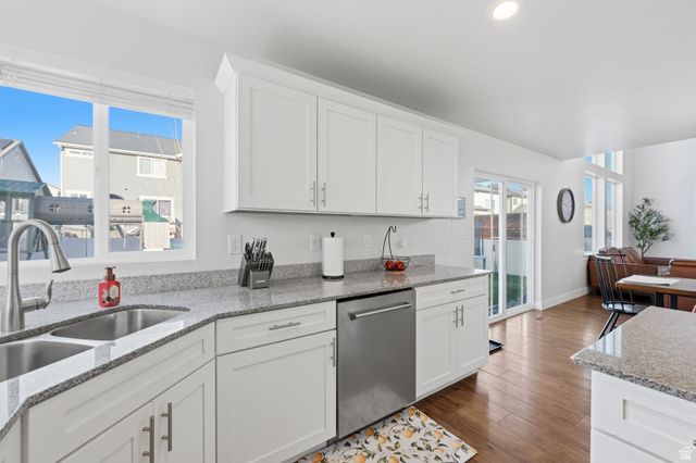 12498 S OCEANSIDE DR, Herriman, UT 84096