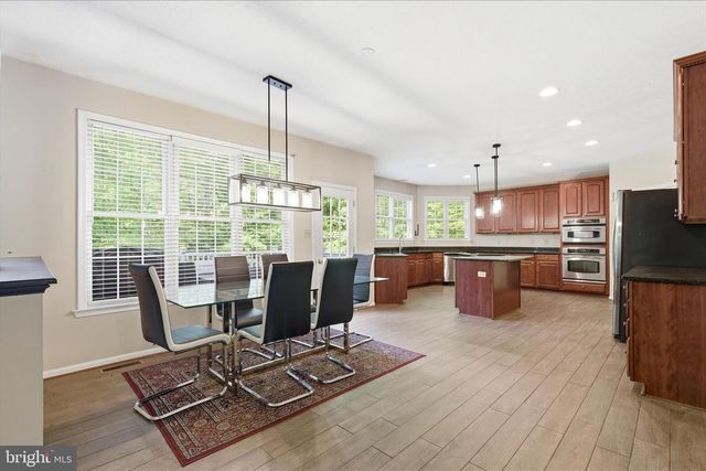 5829 LOCKMERE PL, Waldorf, MD 20601
