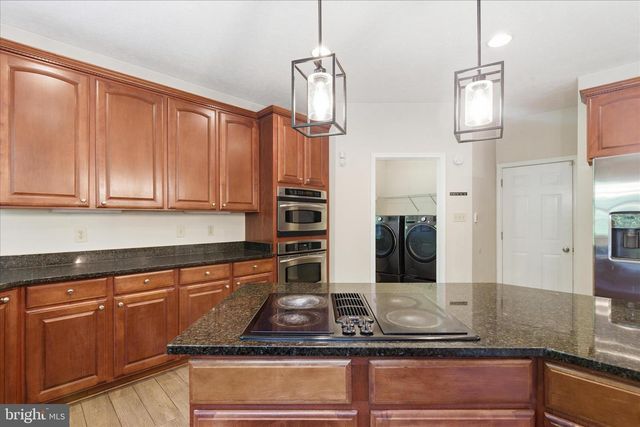 5829 LOCKMERE PL, Waldorf, MD 20601