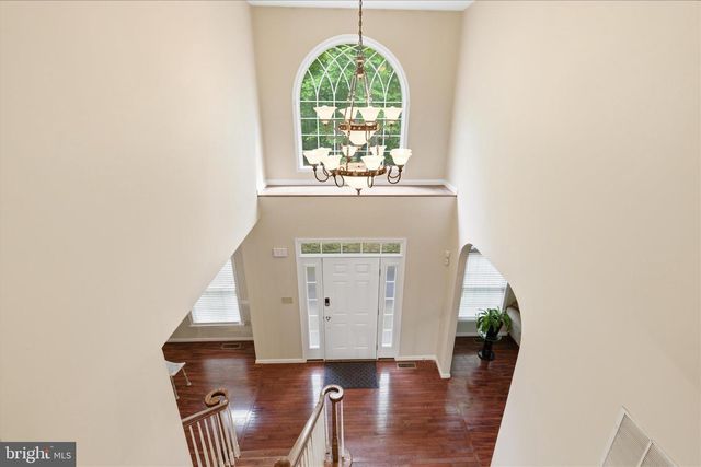 5829 LOCKMERE PL, Waldorf, MD 20601