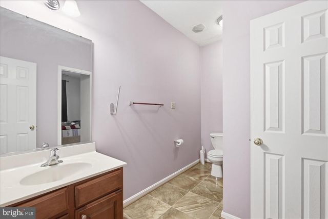5829 LOCKMERE PL, Waldorf, MD 20601