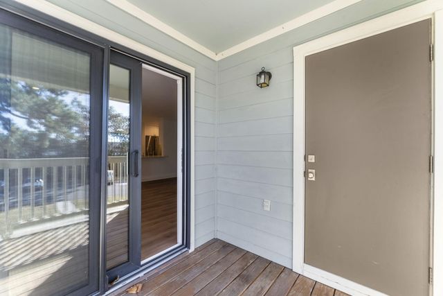 1481 Center St 703, Mount Pleasant, SC 29464