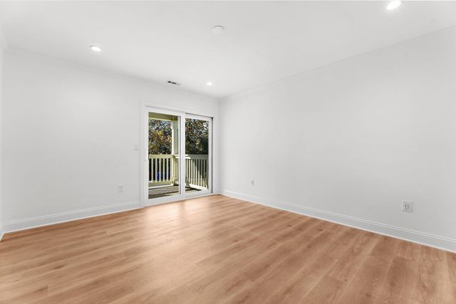 1481 Center St 703, Mount Pleasant, SC 29464