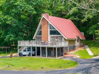 28 Timberlake Dr, Fayetteville, TN 37334