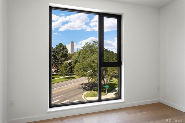 1601 Park Avenue 302, Denver, CO 80218