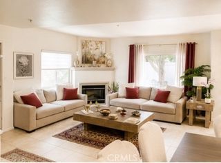 703 Locust Street 1, Pasadena, CA 91101