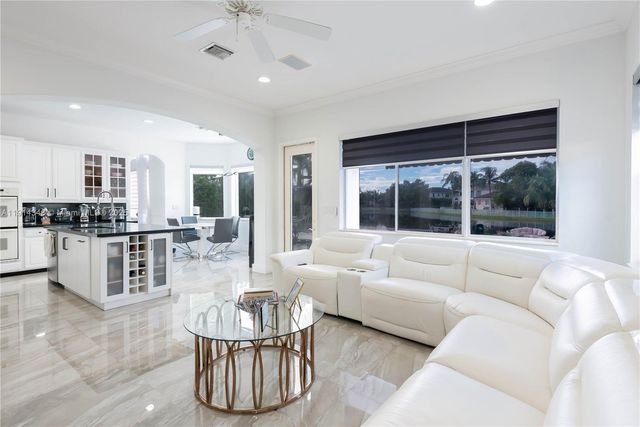 19250 SW 30th St 50, Miramar, FL 33029