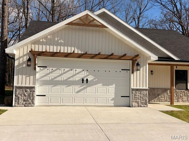 231 Ruth Harris Lane, Poplar Bluff, MO 63901