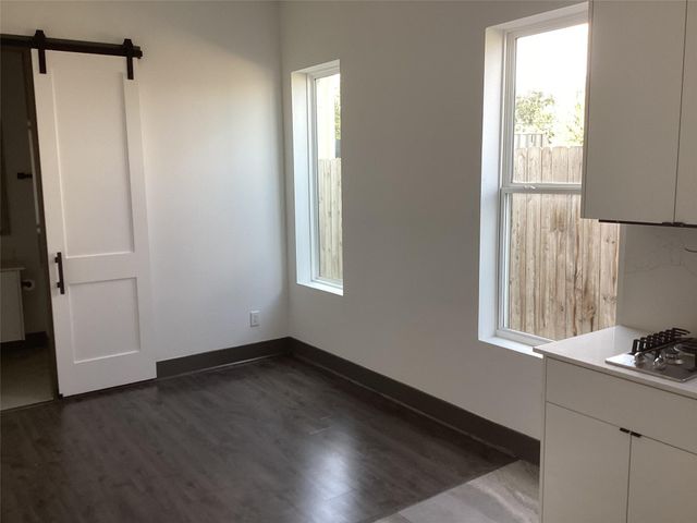 3114 Clay Street, Houston, TX 77003