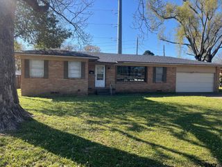 3027 Brentwood, Tyler, TX 75701