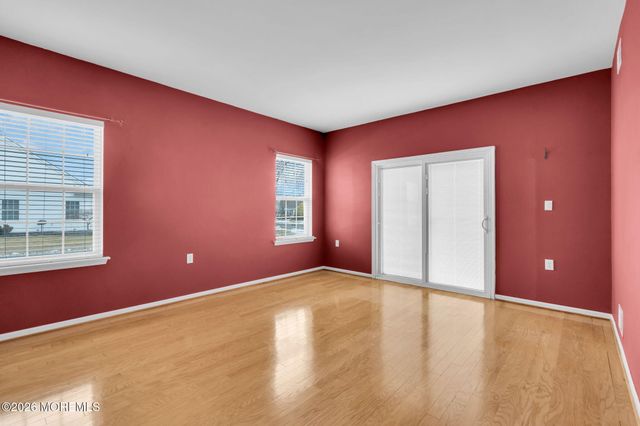 2 Chambord Court, Manchester, NJ 08759