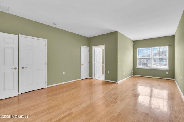 2 Chambord Court, Manchester, NJ 08759