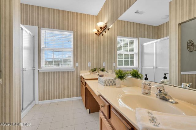 2 Chambord Court, Manchester, NJ 08759