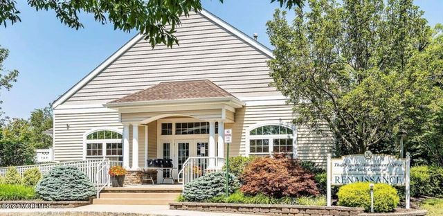 2 Chambord Court, Manchester, NJ 08759