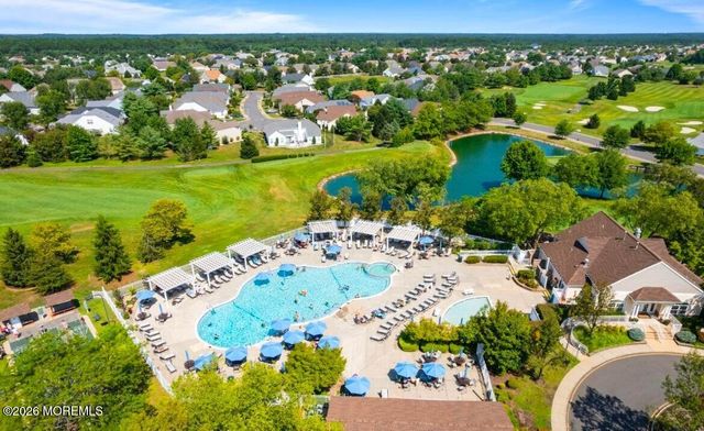 2 Chambord Court, Manchester, NJ 08759