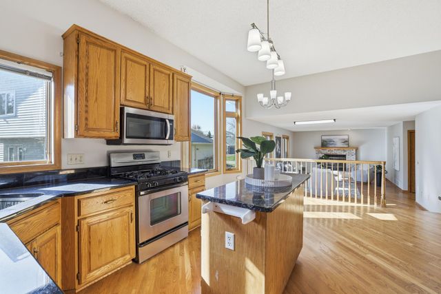 3880 Minnesota Lane N, Plymouth, MN 55446