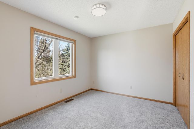 3880 Minnesota Lane N, Plymouth, MN 55446