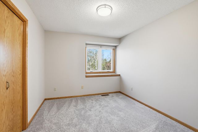 3880 Minnesota Lane N, Plymouth, MN 55446