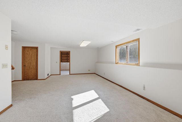 3880 Minnesota Lane N, Plymouth, MN 55446