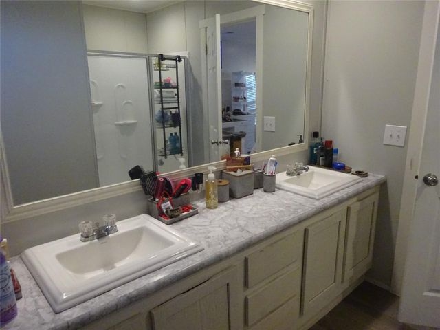 1183 Road 5263, Cleveland, TX 77327