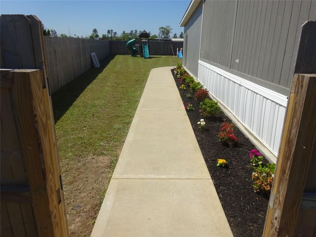 1183 Road 5263, Cleveland, TX 77327