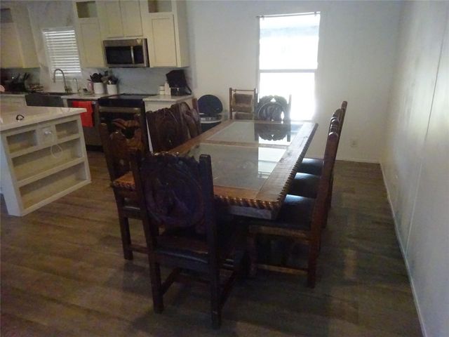 1183 Road 5263, Cleveland, TX 77327