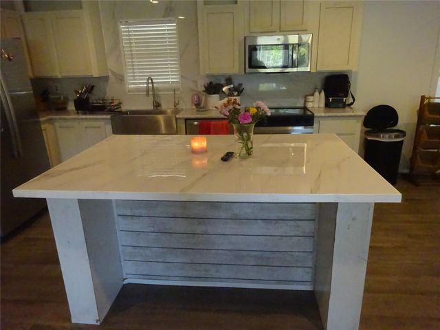 1183 Road 5263, Cleveland, TX 77327