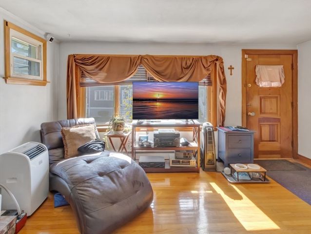16 Saint Mary Street, Malden, MA 02148