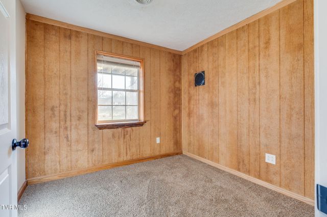 100 Springview Drive, Johnson City, TN 37615