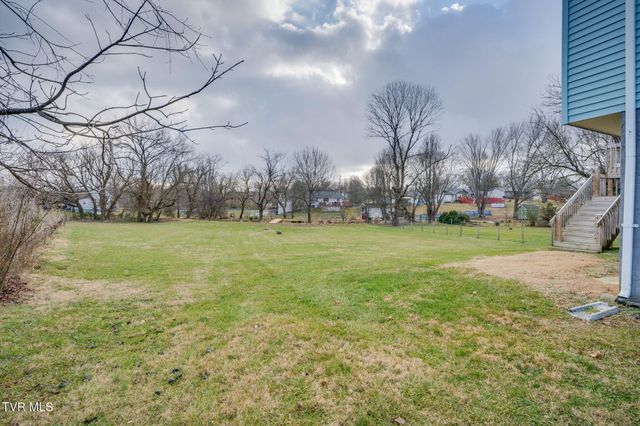 100 Springview Drive, Johnson City, TN 37615