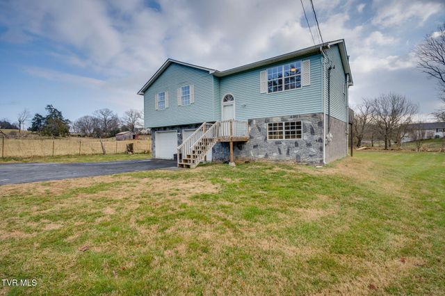 100 Springview Drive, Johnson City, TN 37615