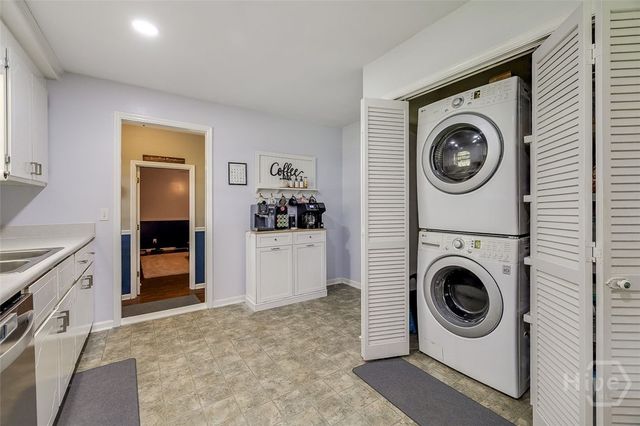 390 Big Oak Road, Riceboro, GA 31323