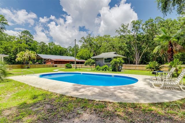 390 Big Oak Road, Riceboro, GA 31323