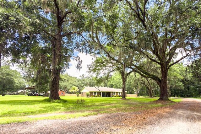 390 Big Oak Road, Riceboro, GA 31323