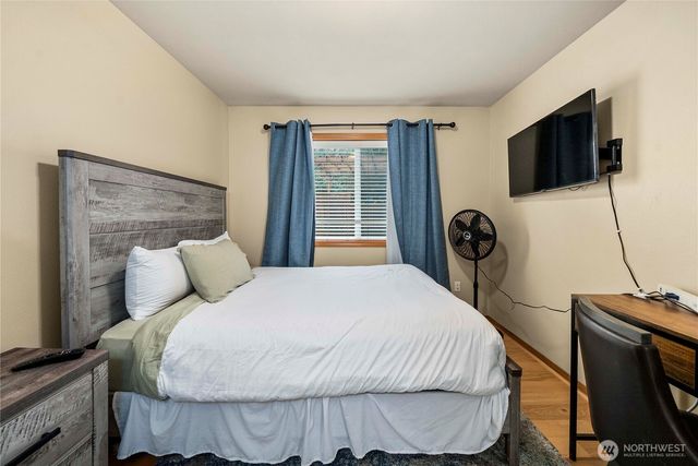 5145 B S Augusta, Seattle, WA 98178