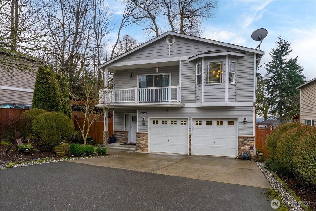 5145 B S Augusta, Seattle, WA 98178