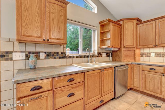 2200 N Claridge Court, Wasilla, AK 99654