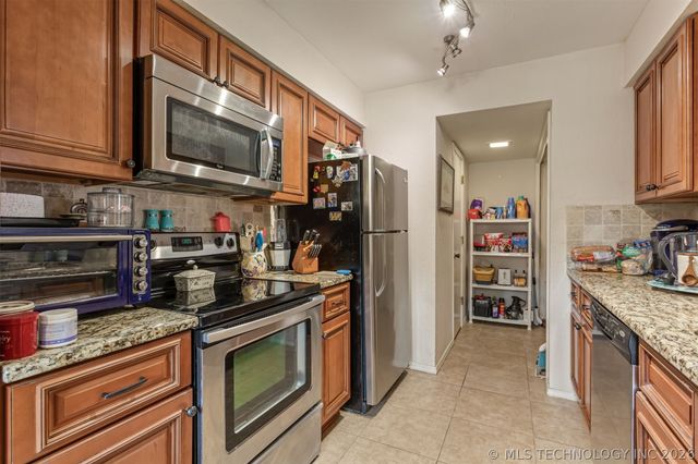 6370 S 80th Avenue E 39M, Tulsa, OK 74133
