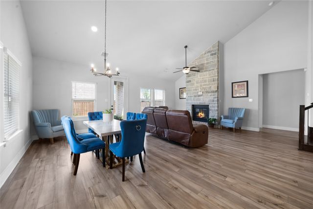 2424 Yosemite Way, Corinth, TX 76210