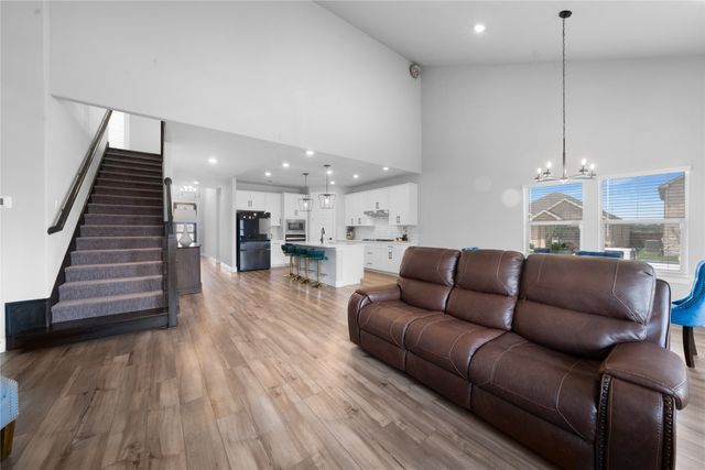 2424 Yosemite Way, Corinth, TX 76210