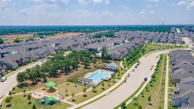 2424 Yosemite Way, Corinth, TX 76210