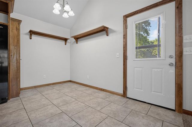 301 NE 5th Street, Blanchard, OK 73010